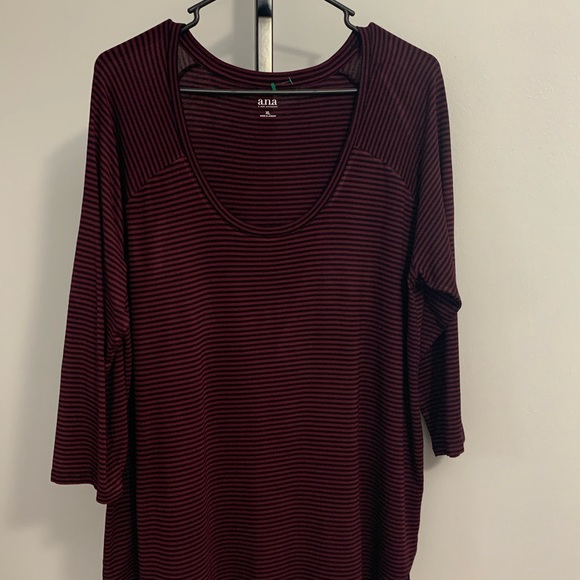 A.n.a Black and Burgundy Layering Top - Picture 2 of 16